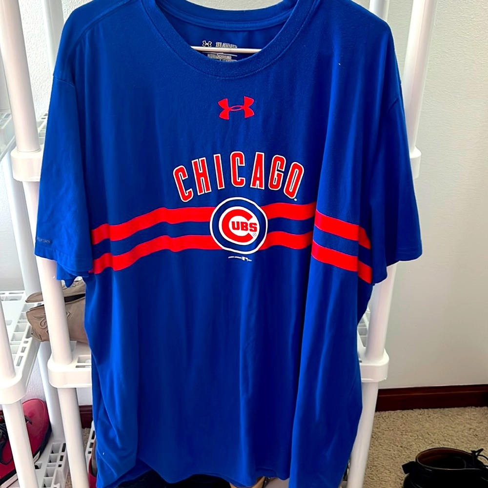Mens Chicago Cubs T-shirt